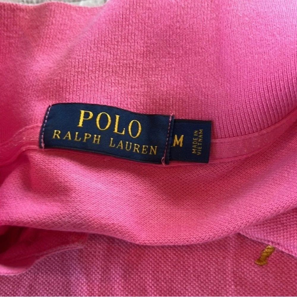Ralph Lauren men’s classic pink, cotton polo shirt with embroidered logo. Medium